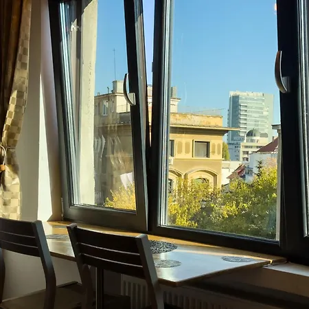 Retreat Universitate Bucarest